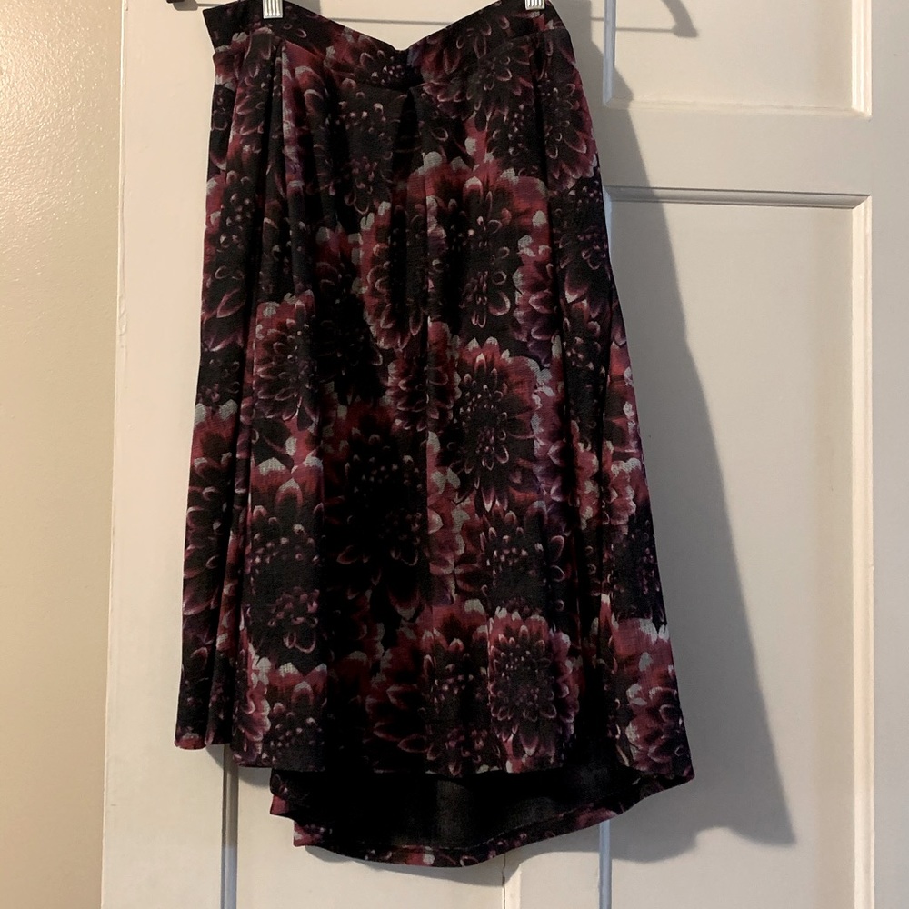 Lularoe skirt